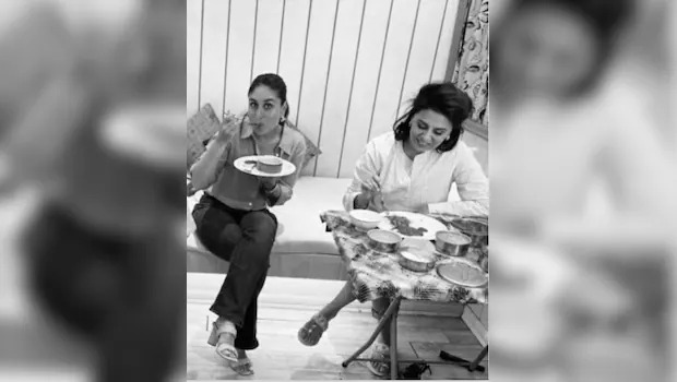 Kareena Kapoor’s Birthday Wish for Neetu Kapoor Comes with a Delicious “Sindhi Curry” Twist