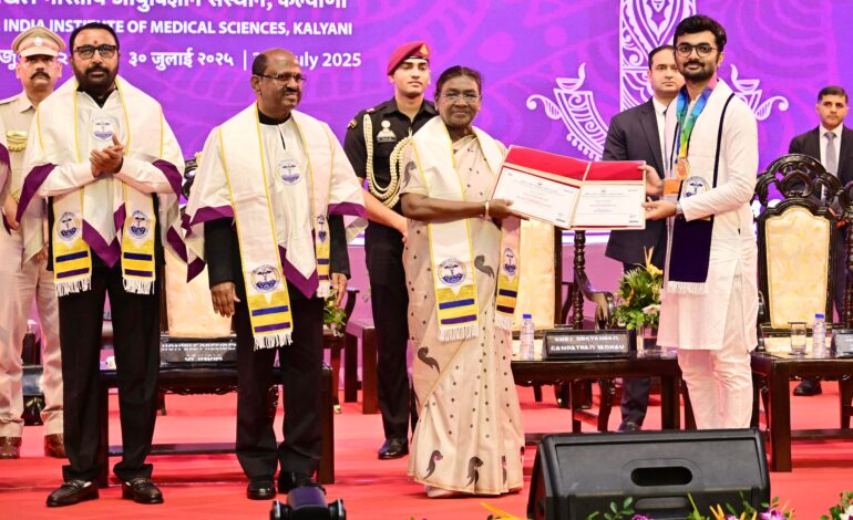 President Murmu Addresses First Convocation of AIIMS Kalyani, Urges Young Doctors to Champion Preventive Healthcare