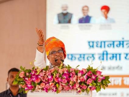 ₹3900 Crore Crop Insurance Payout Credited Directly to 35 Lakh Farmers under PMFBY