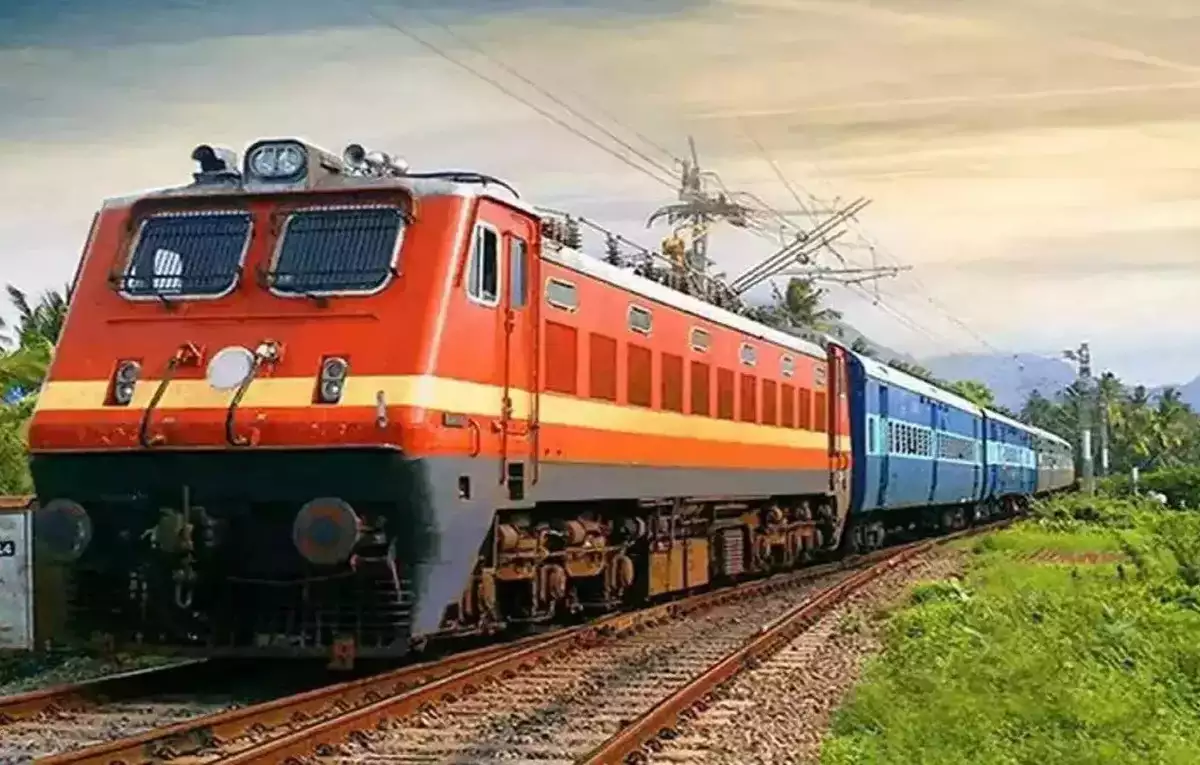 Cabinet Approves ₹11169 Crore for Rail Multitracking Projects Across Six States, Adding 574 Km to National Network