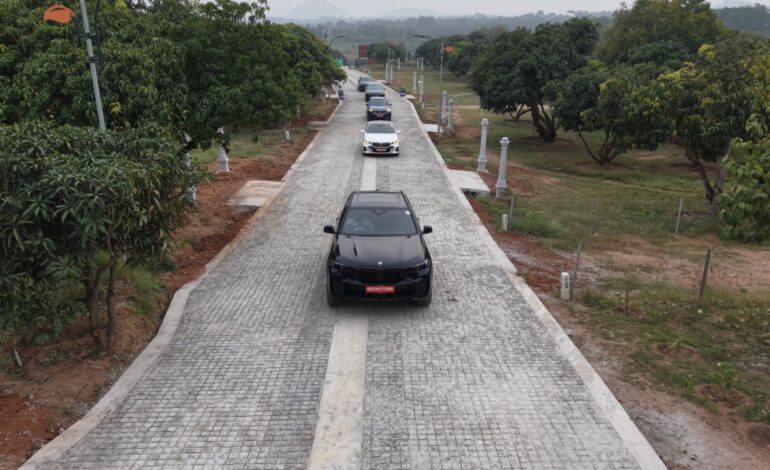 Hosachiguru and BMW Kun Exclusive Launch First-Ever CXO Convoy, Blending Leadership, Mobility and Nature
