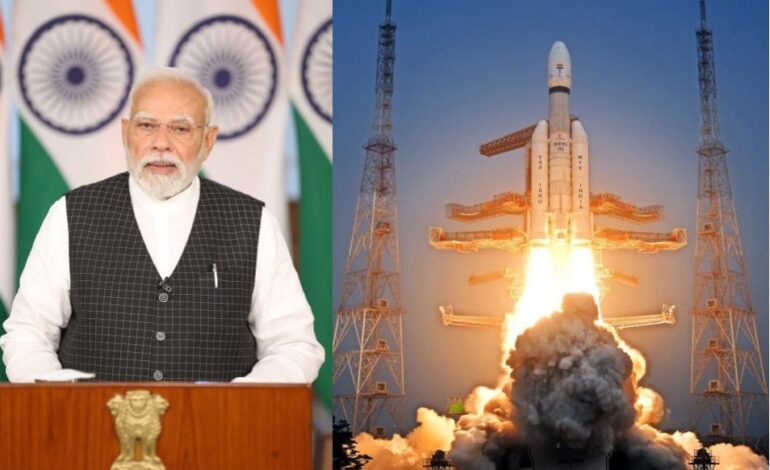 Prime Minister Congratulates ISRO Team on Successful LVM3-M6 Mission, Boosting India’s Heavy-Lift and Commercial Launch Capabilities