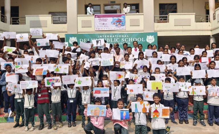 Axis Bank engages over 995 schools across India for SPLASH 2025 art, craft and literature competition