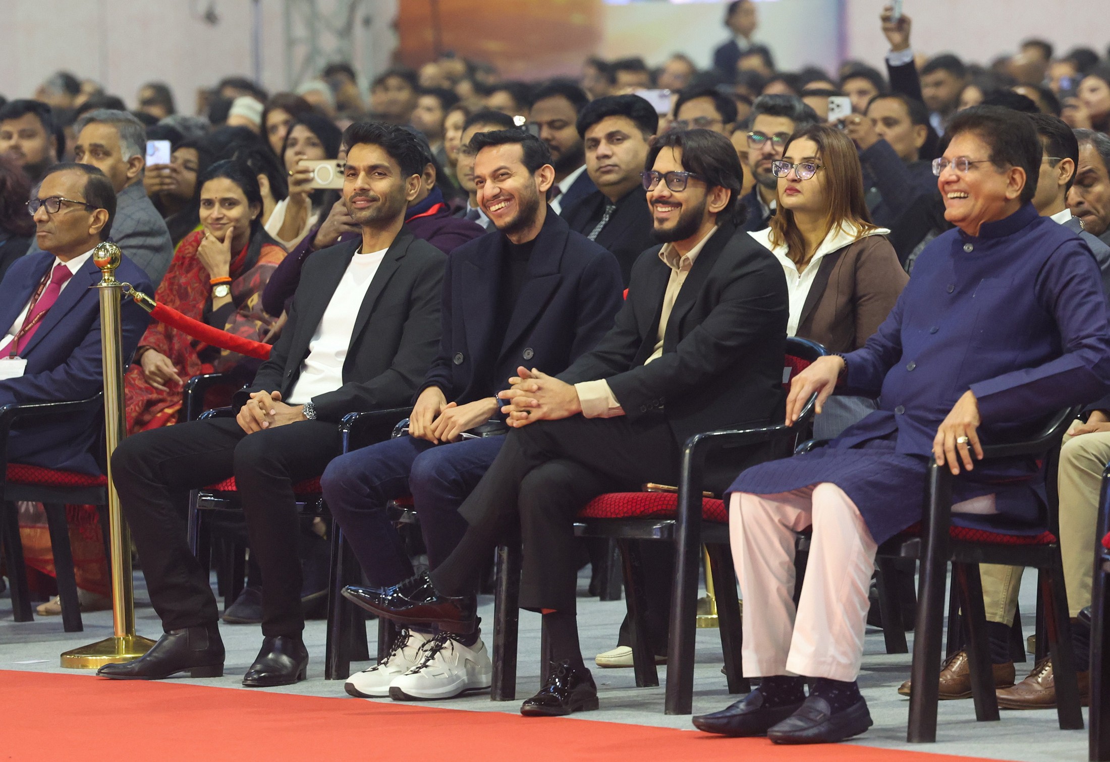 Startup Pe Charcha: Piyush Goyal Highlights Rising Youth Confidence, Deep-Tech Push and Global Opportunities for Indian Startups