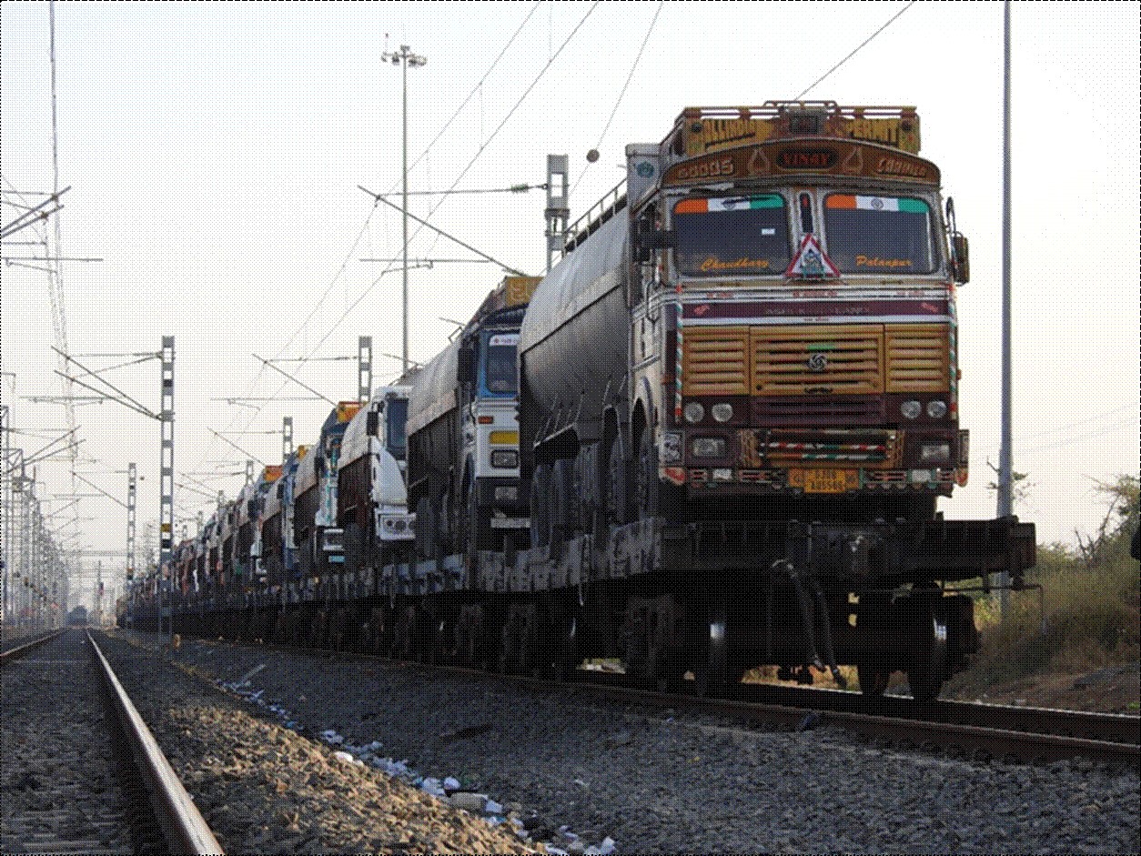 Trucks-on-Trains Drives Strategic Shift from Road to Rail on Dedicated Freight Corridor