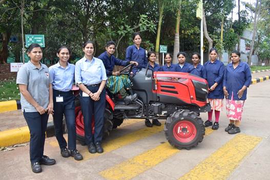 Mahindra Tractors Celebrates Women Employees at Zaheerabad Plant on International Women’s Day