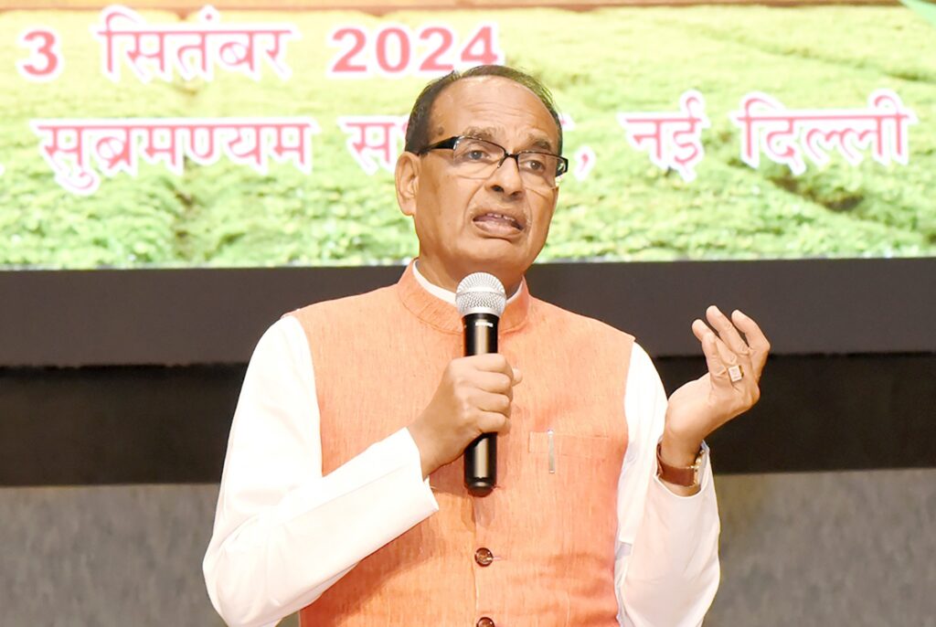 Describing the event as a “knowledge mahakumbh”, Chouhan said the initiative aims to bring scientific farming practices directly to farmers and help them adopt modern, sustainable, and income-enhancing agricultural methods.