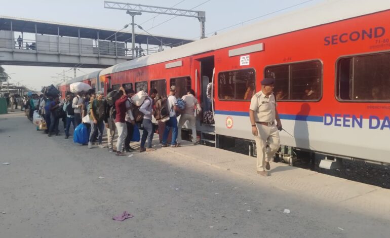 Railways Plans 18262 Summer Special Train Trips to Ease Peak Travel Rush