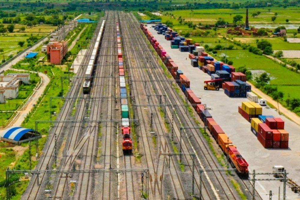 Cabinet Clears ₹24815 Cr Railway Multitracking Projects, 601 Km Network Expansion Approved