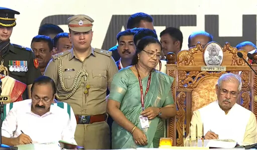 The swearing-in ceremony was held at the Central Stadium in Thiruvananthapuram Monday mroning, where Keralam Governor RV Arlekar administered the oath of office and secrecy to Satheesan and members of his Council of Ministers.