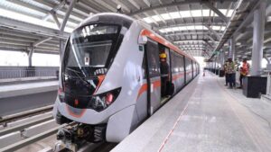 Centre Approves ₹2169 Crore Ahmedabad Metro Extension Connecting Airport