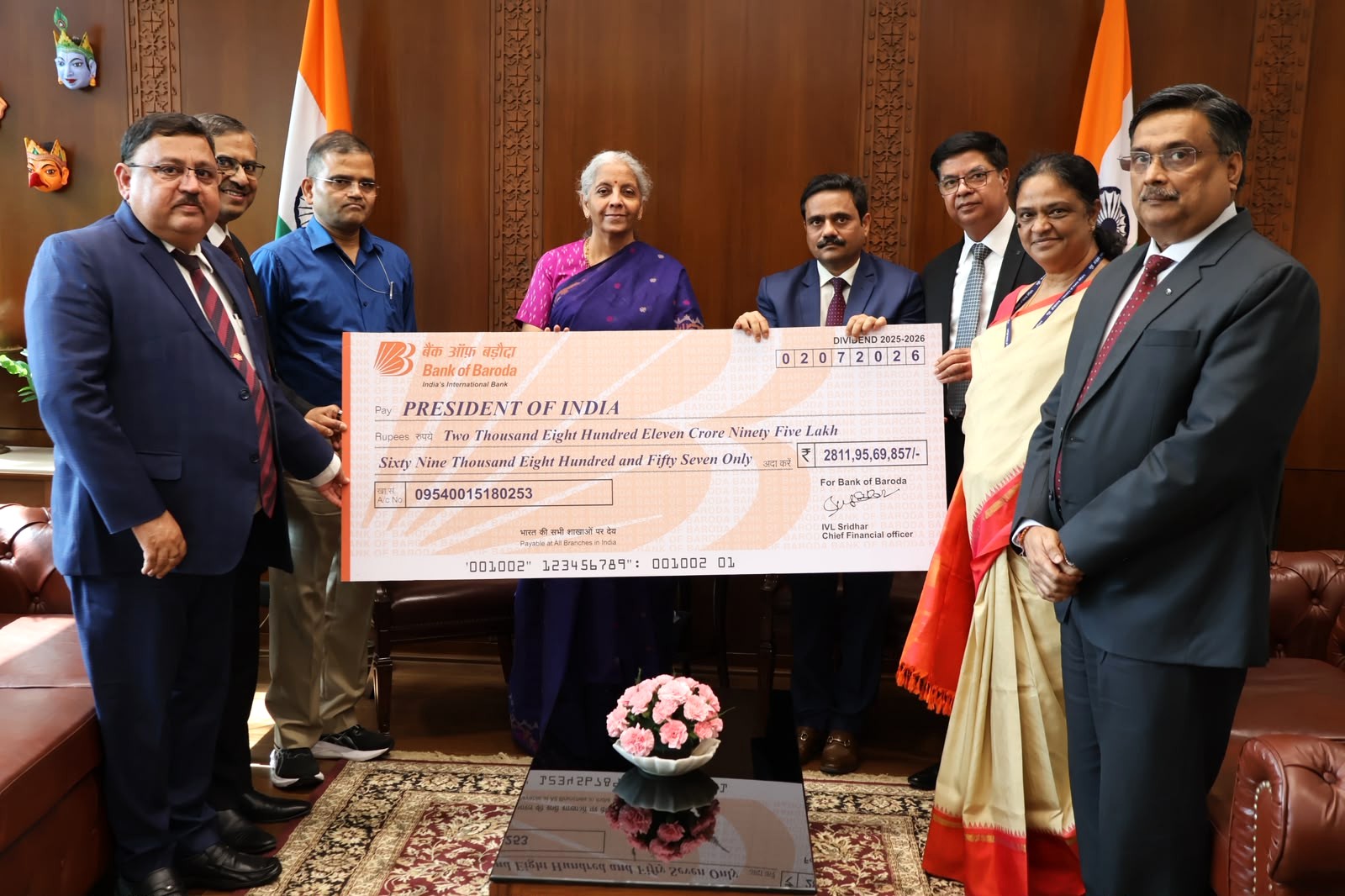 Bank of Baroda Presents ₹2,811 Crore Dividend to Finance Minister After Record FY26 Performance