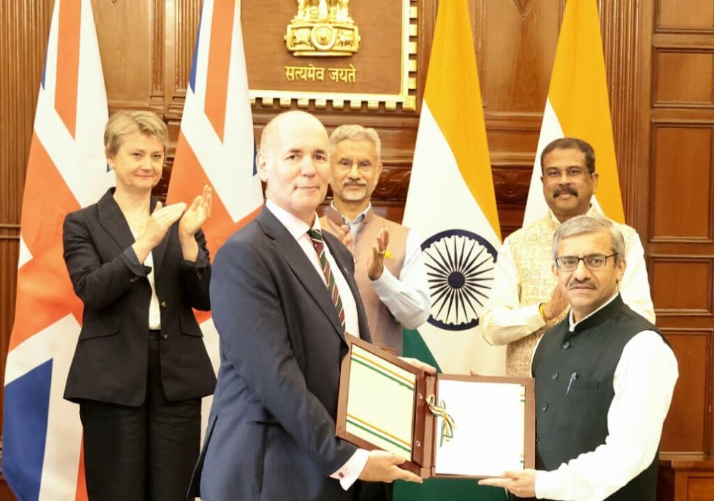 Union education minister Dharmendra Pradhan, external affairs minister S. Jaishankar and UK foreign secretary Yvette Cooper witness the handing over of the Letter of Approval (LoA) by Vineet Joshi, secretary, department of higher education, ministry of education, and chairman of the University Grants Commission (UGC), to Richard Grose, provost of University of Liverpool Bengaluru, in New Delhi on Thursday.